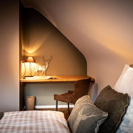 Haus Cervus Holiday home *